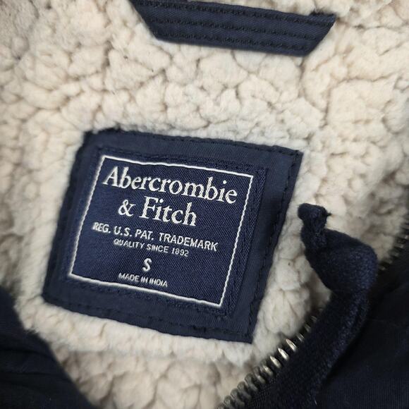 VTG Y2K Abercrombie & Fitch Parka Coat Women's Small Navy Faux Fur Sherpa Lined - Picture 9 of 11